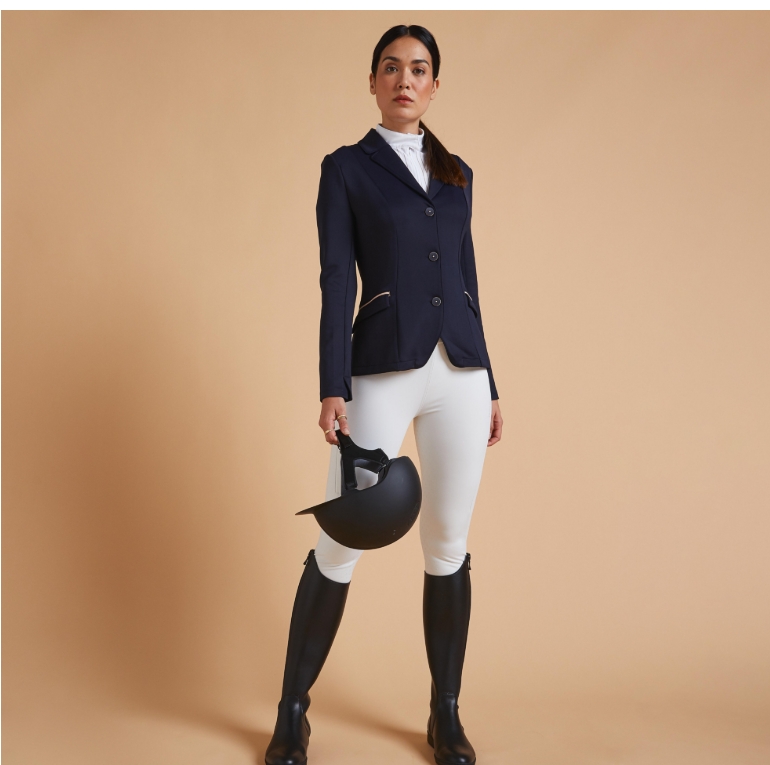 13 Chic Outfits to Wear Horseback Riding